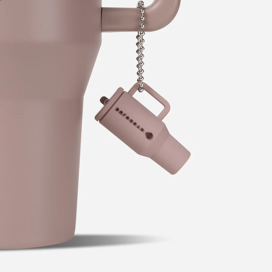 traveler-keychain-n1 Web-TravelerKeychainPhotos-Mauve2.webp